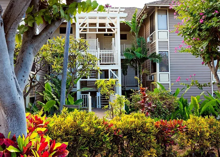 Cool & Quiet Wailea Oasis, Big Lanai + Two Pools